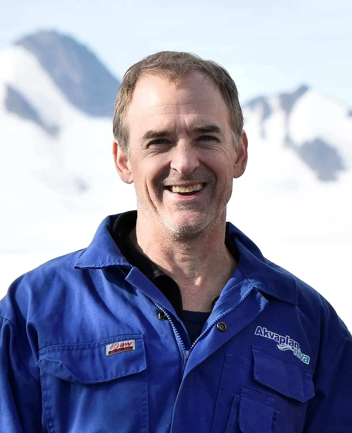Paul E. Renaud conducting fieldwork in Svalbard for Akvaplan-niva. He will now lead Arctic Ocean 2050 and contribute to new knowledge about a changing Arctic Ocean. Photo: Fredrik Broms
