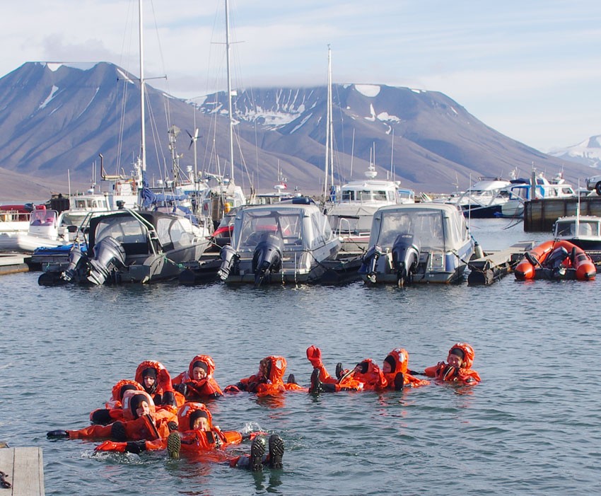 Testing survival suits in Longyearbyen, Svalbard