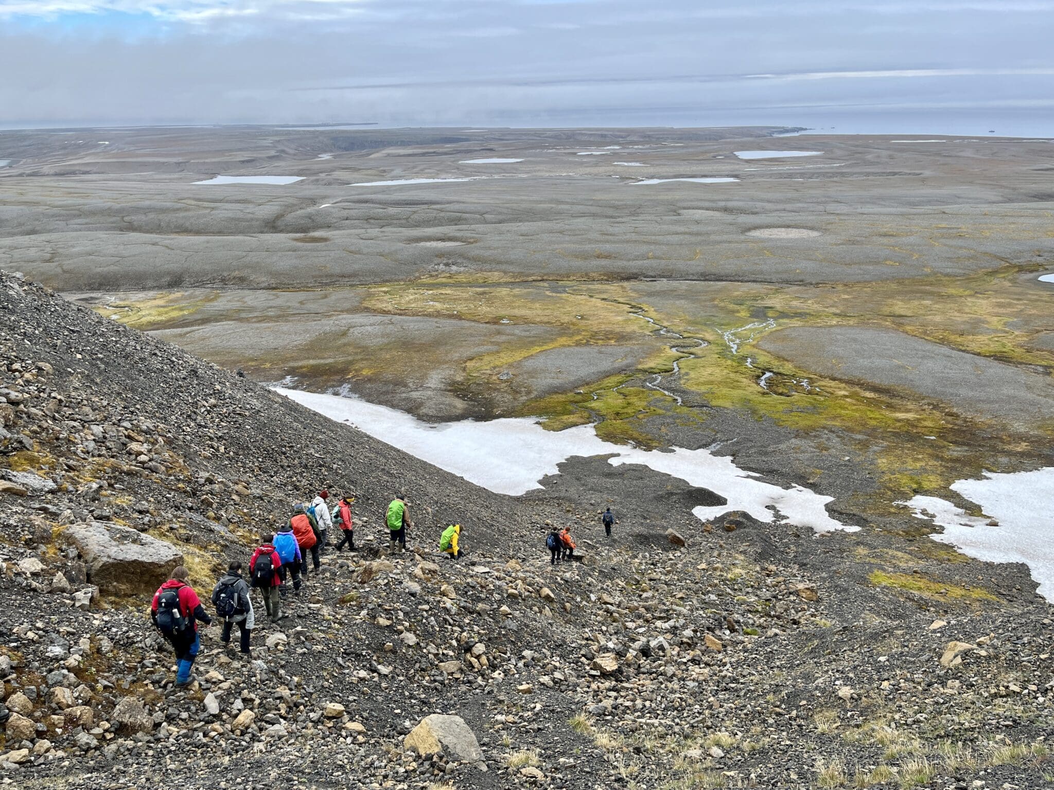 Isfjord: Students investigating the unique periglacial geomorphology of Vardeborgsletta, June 2022